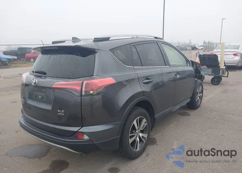 2018 Toyota Rav4 Xle from USA, damaged, VIN JTMRFREV4JJ208313